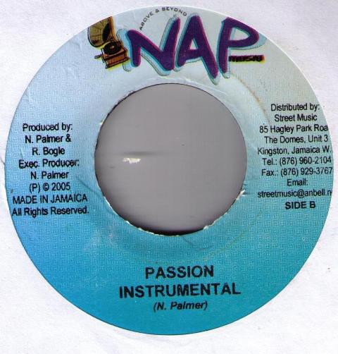 Turbulence : Vampire Turbulence : Vampire | Single / 7inch / 45T | Dancehall / Nu-roots