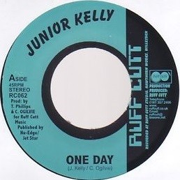 Junior Kelly : One Day | Single / 7inch / 45T  |  Dancehall / Nu-roots